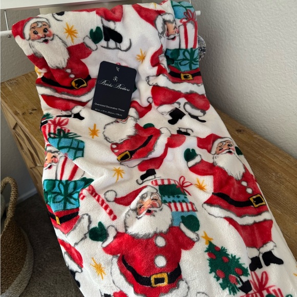 Christmas Blanket with Vintage Santa Claus - Picture 1 of 3